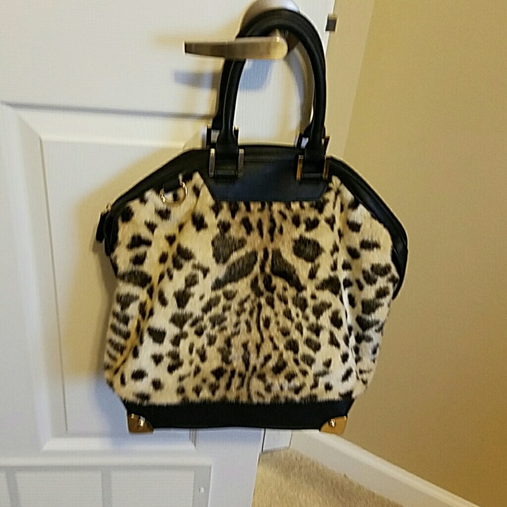 Donna S. Fabulous Furs