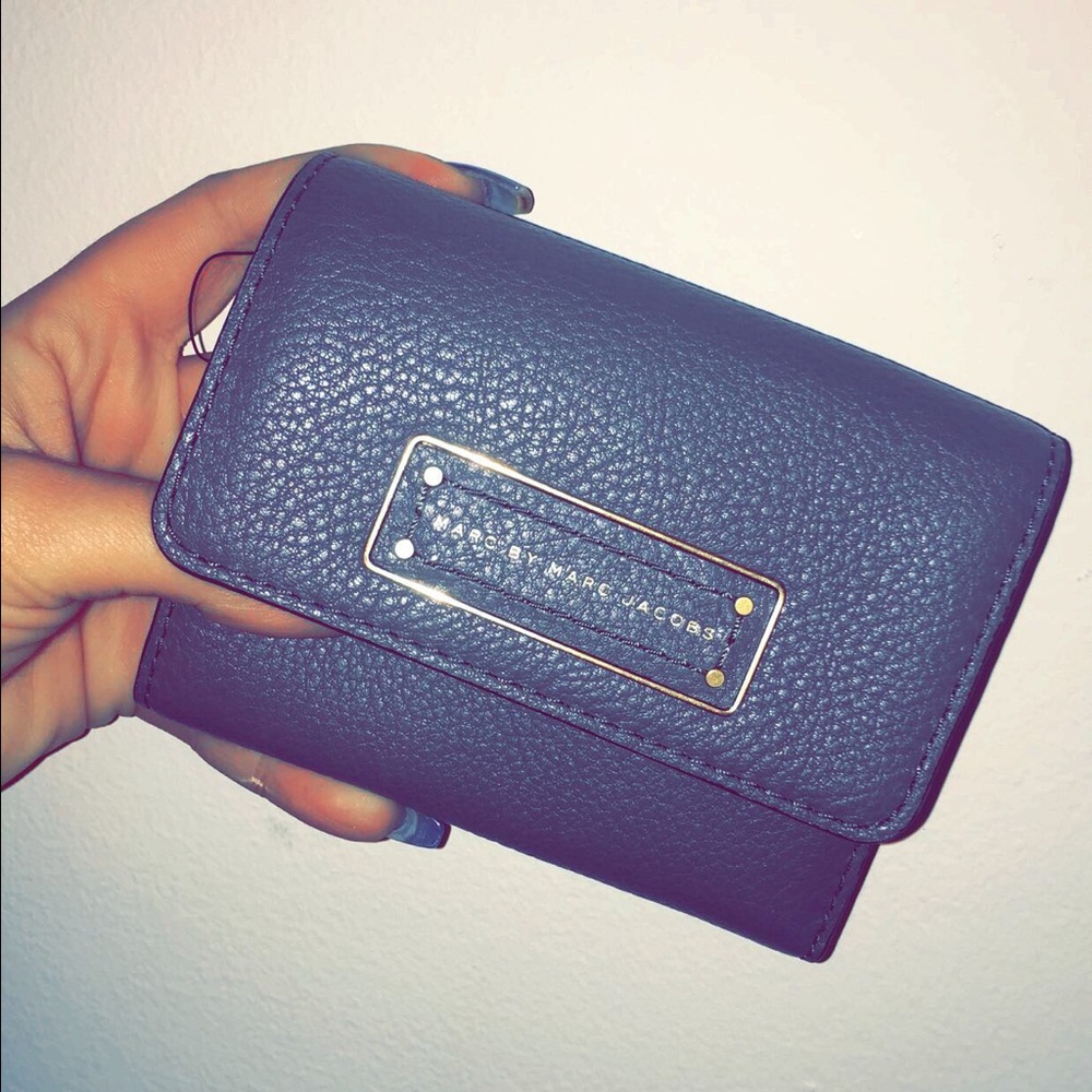 MARC BY MARC JACOBS fold up wallet . Brand new