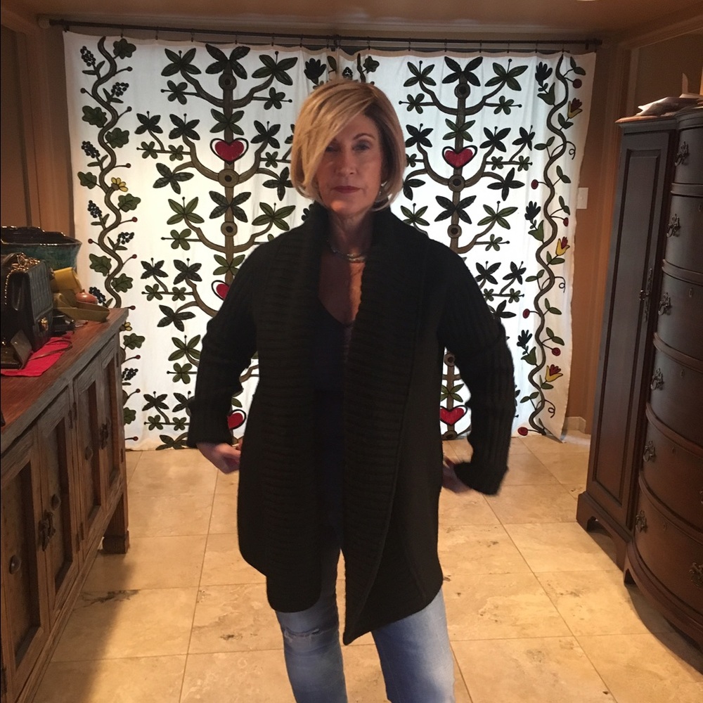 Vince black sweater