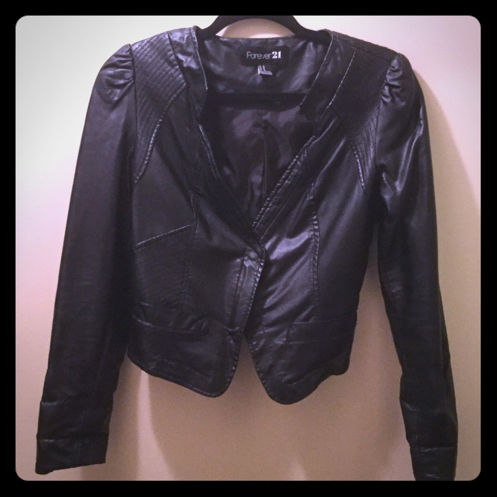 Forever21 Black Leather Moto Jacket Sz M