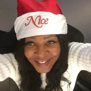 Meet your Posher, Felicia