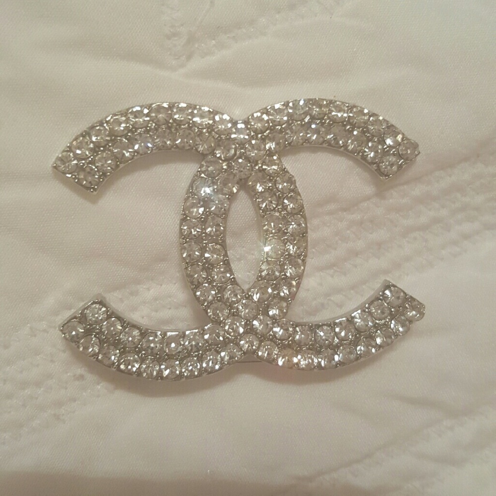Fashion Brooch