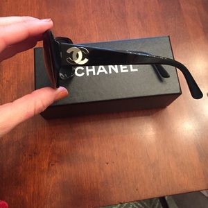 Chanel never worn sunglasses