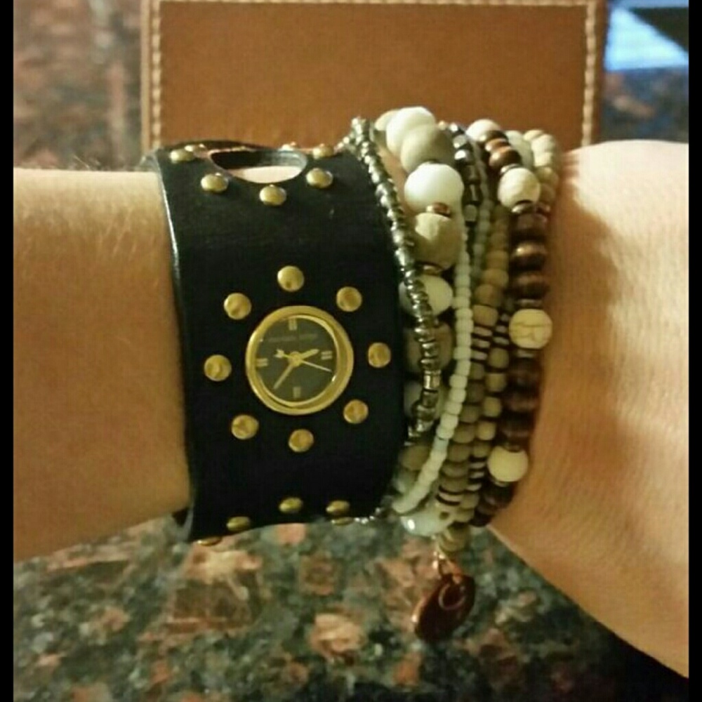 MK watch