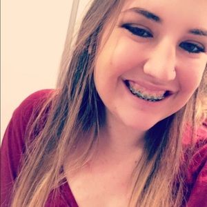 Meet your Posher, Brianna