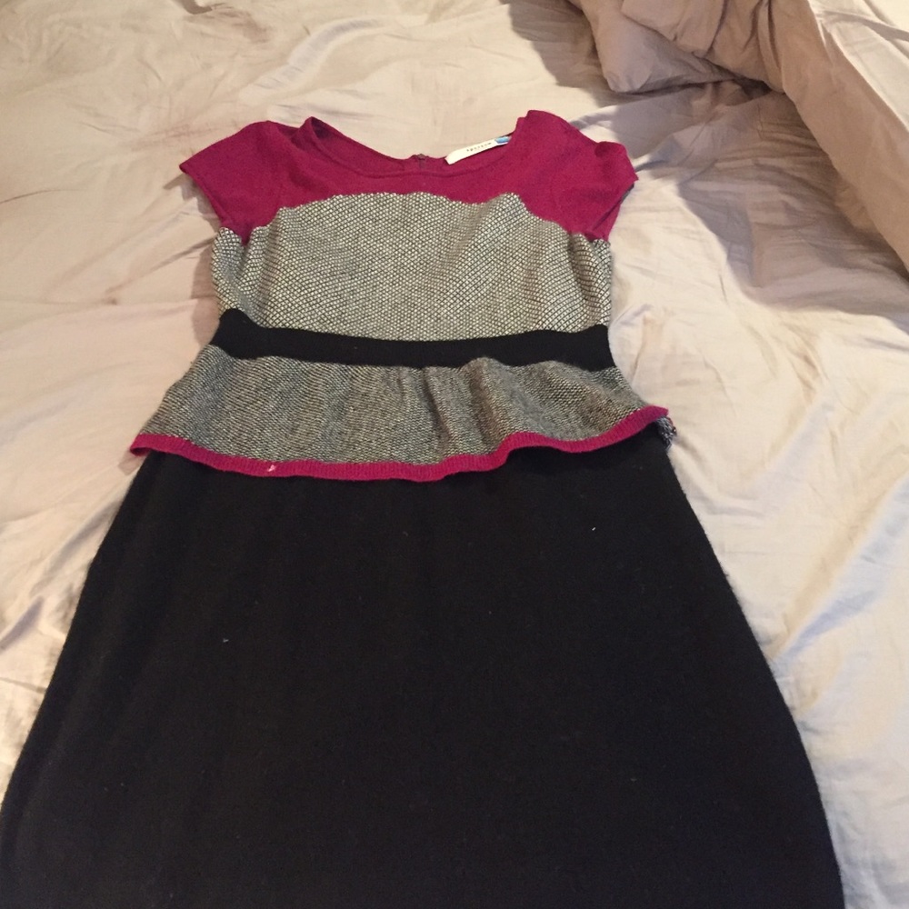 Short sleeve sweater dress