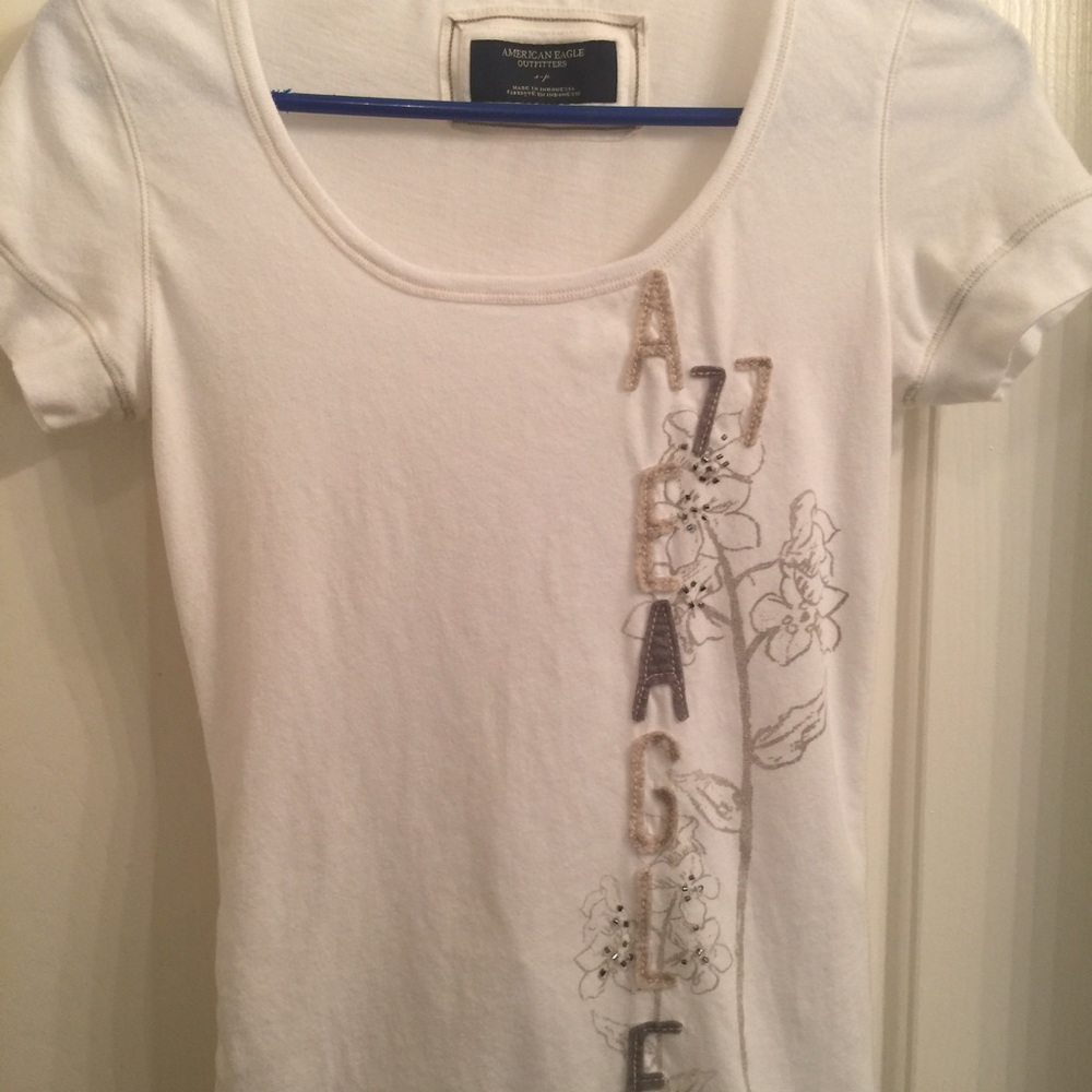 American Eagle tee sz S