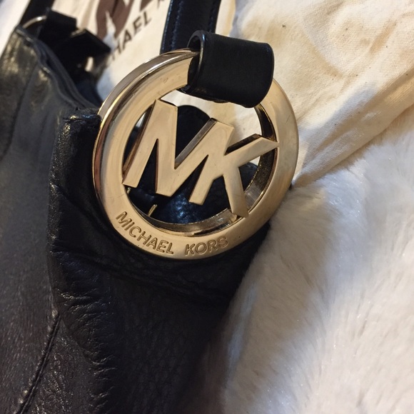 Michael Kors Crossbody - Picture 2 of 4