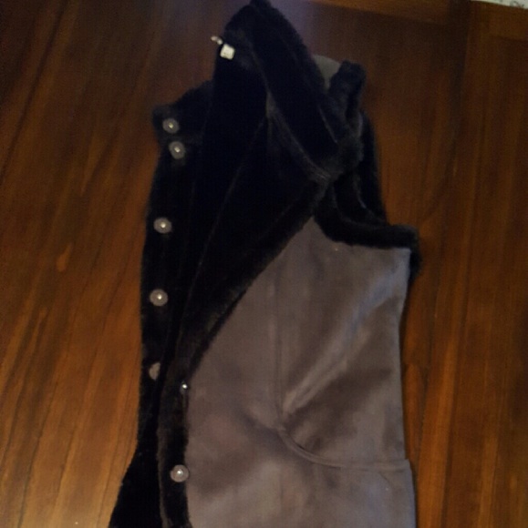 D & Co black suede vest - Picture 3 of 4