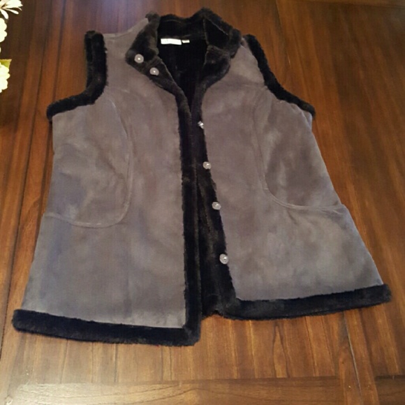 D & Co black suede vest - Picture 2 of 4