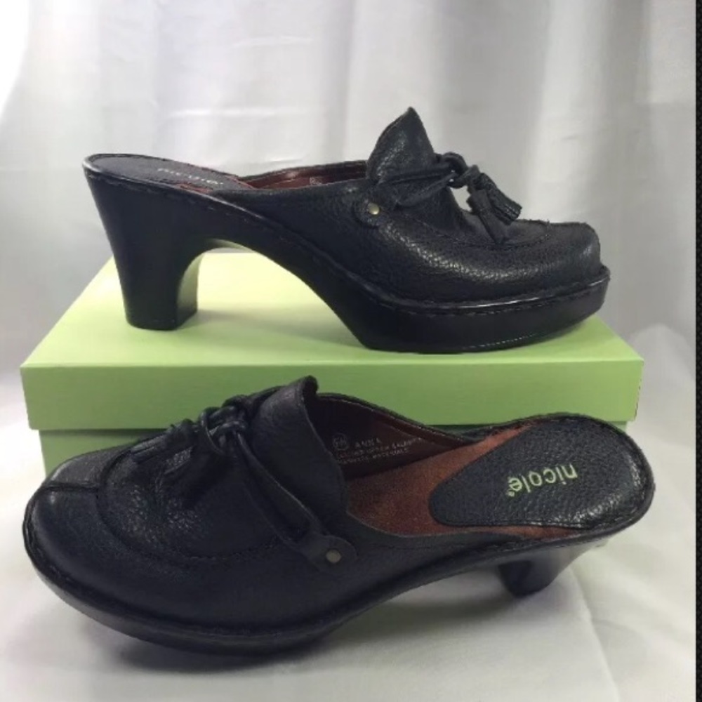 Women's Nicole Mules / Clogs