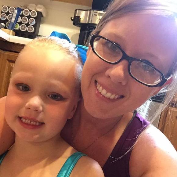 Meet your Posher, Karen - Picture 1 of 1