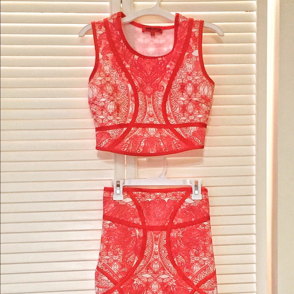 Beautiful Set of Top and Pencil Skirt