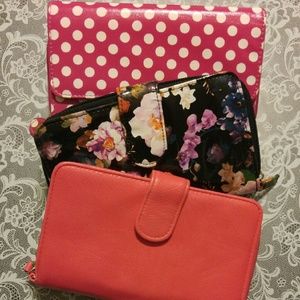 *SOLD* Mundi Wallets