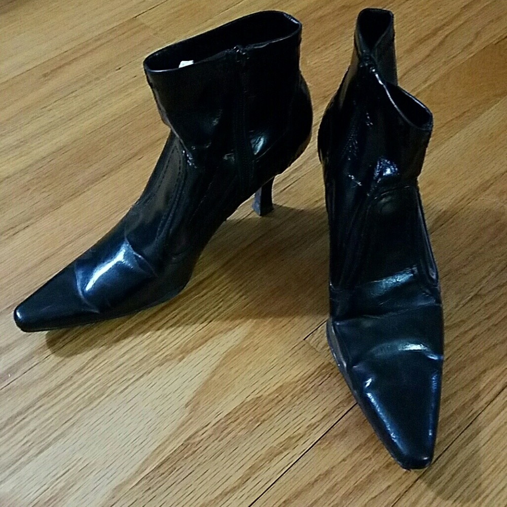 Black booties size 6.5