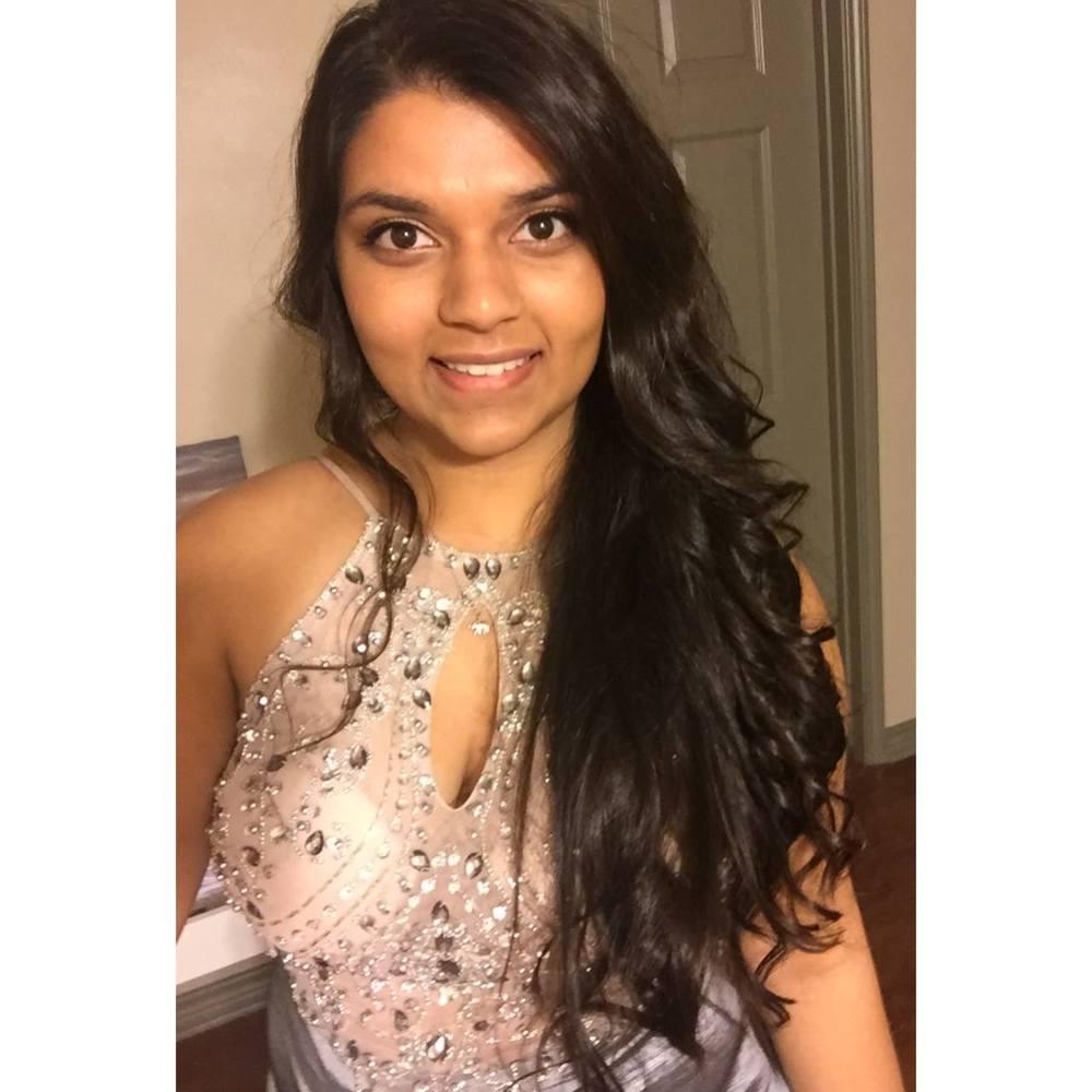 Meet your Posher, Jasmin