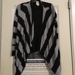 Cardigan, hardly worn