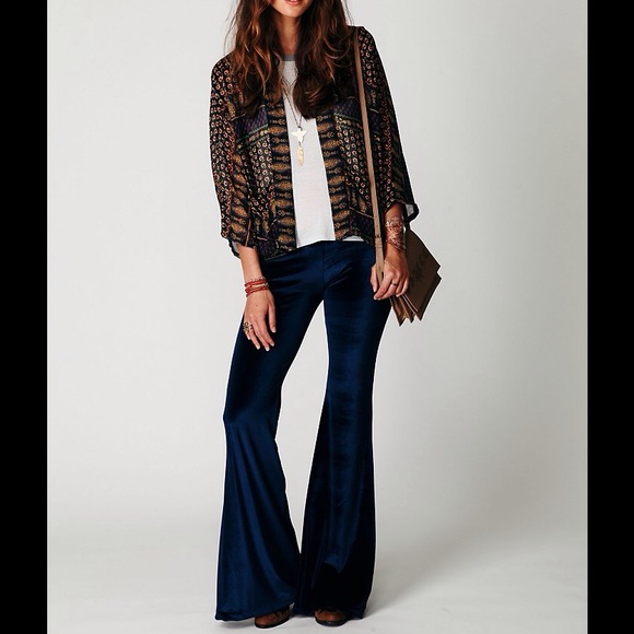 Free People Pants - Free People Oxanna Royal Blue Velvet Bellbottoms💜