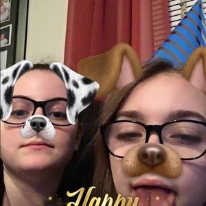 Meet your Posher, Alison