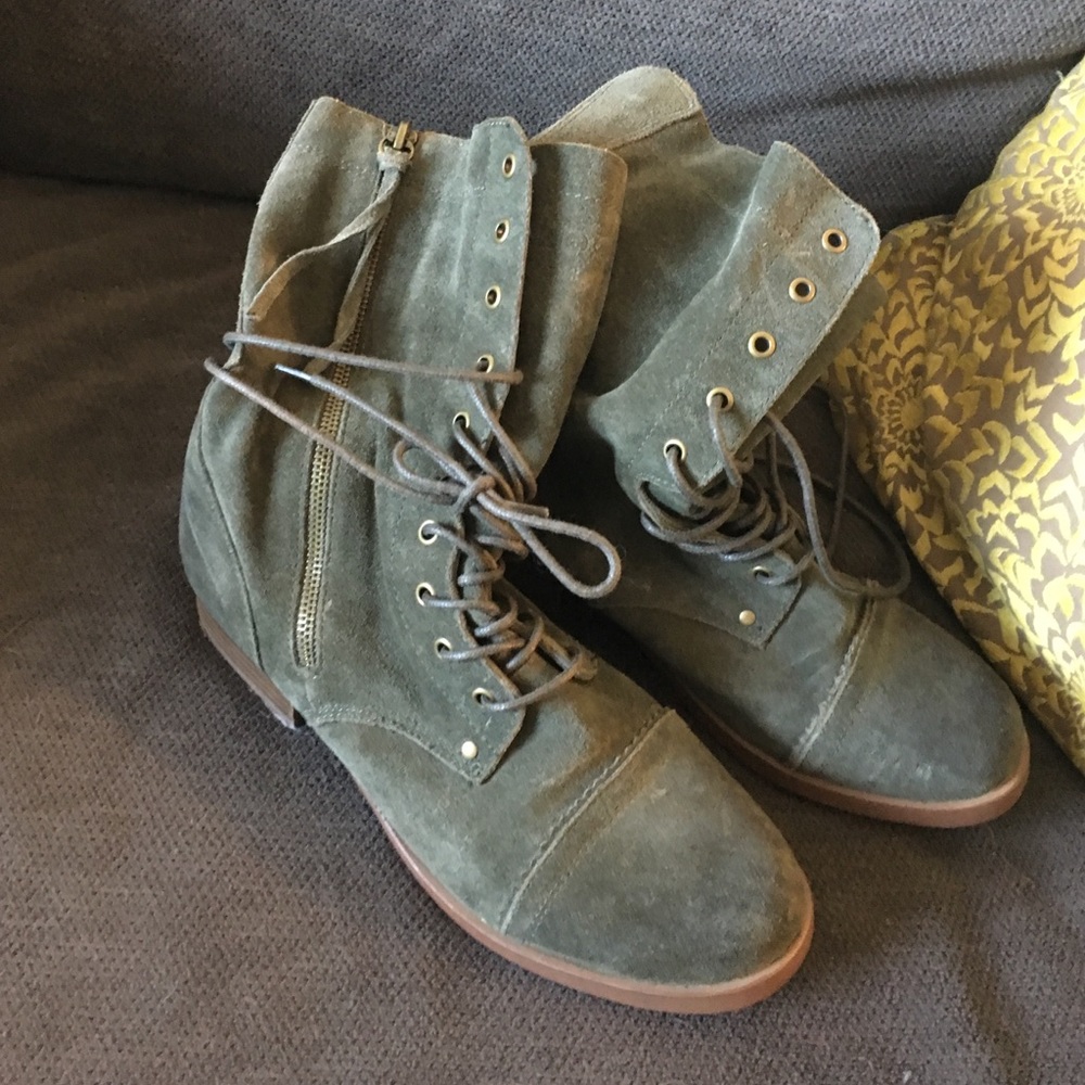 Forest green Aldo combat boots - Picture 1 of 2