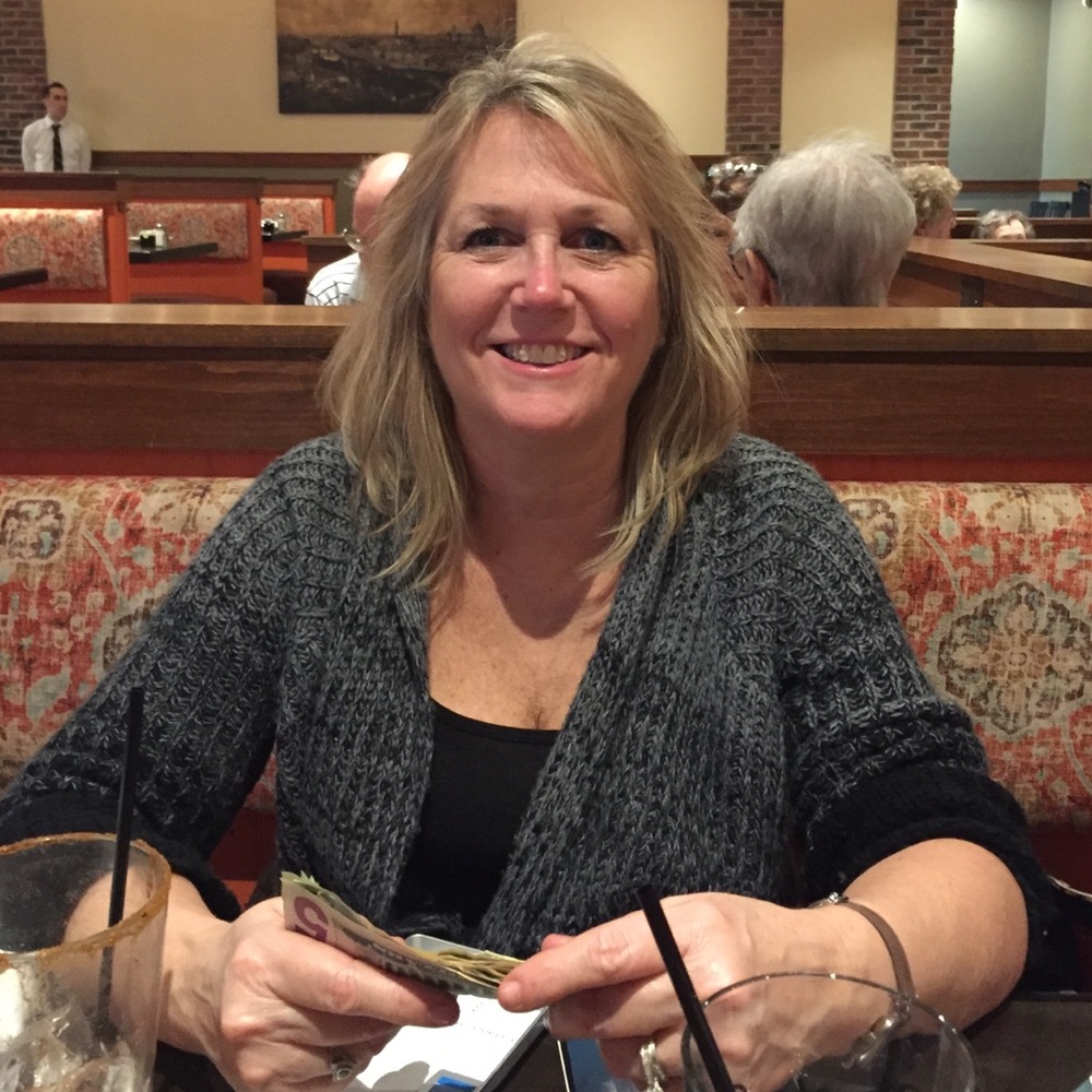 Meet your Posher, Vickie