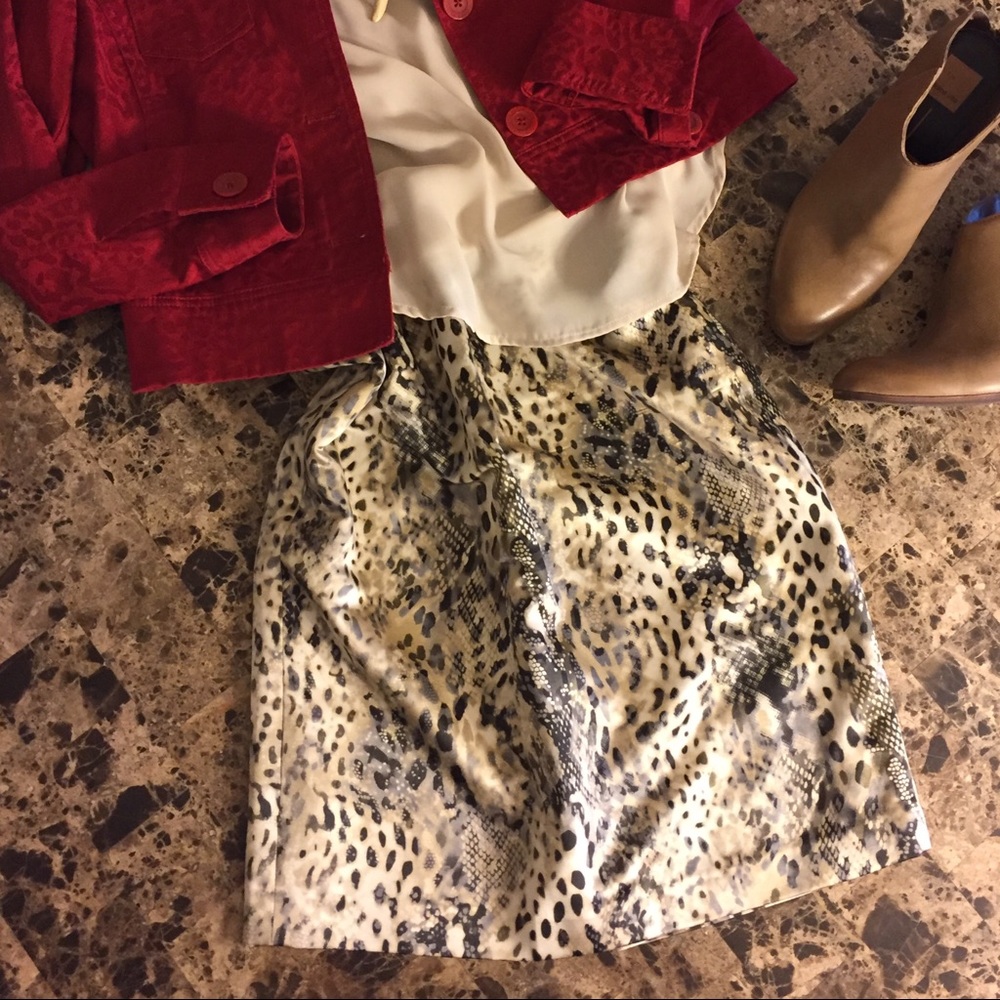 Jones New York Collection leopard print skirt