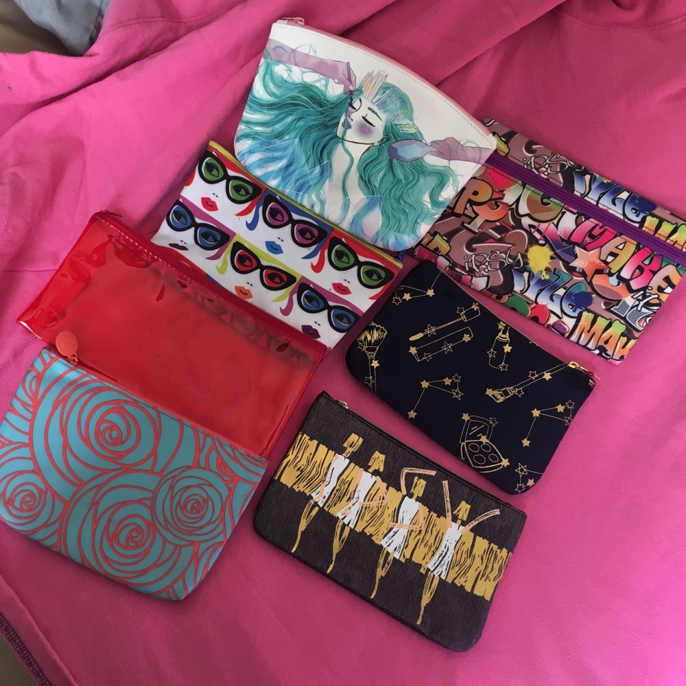7 make up ipsy bags