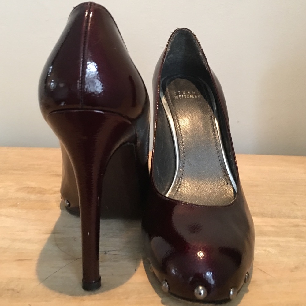 Stuart Weitzman almond-toe pumps