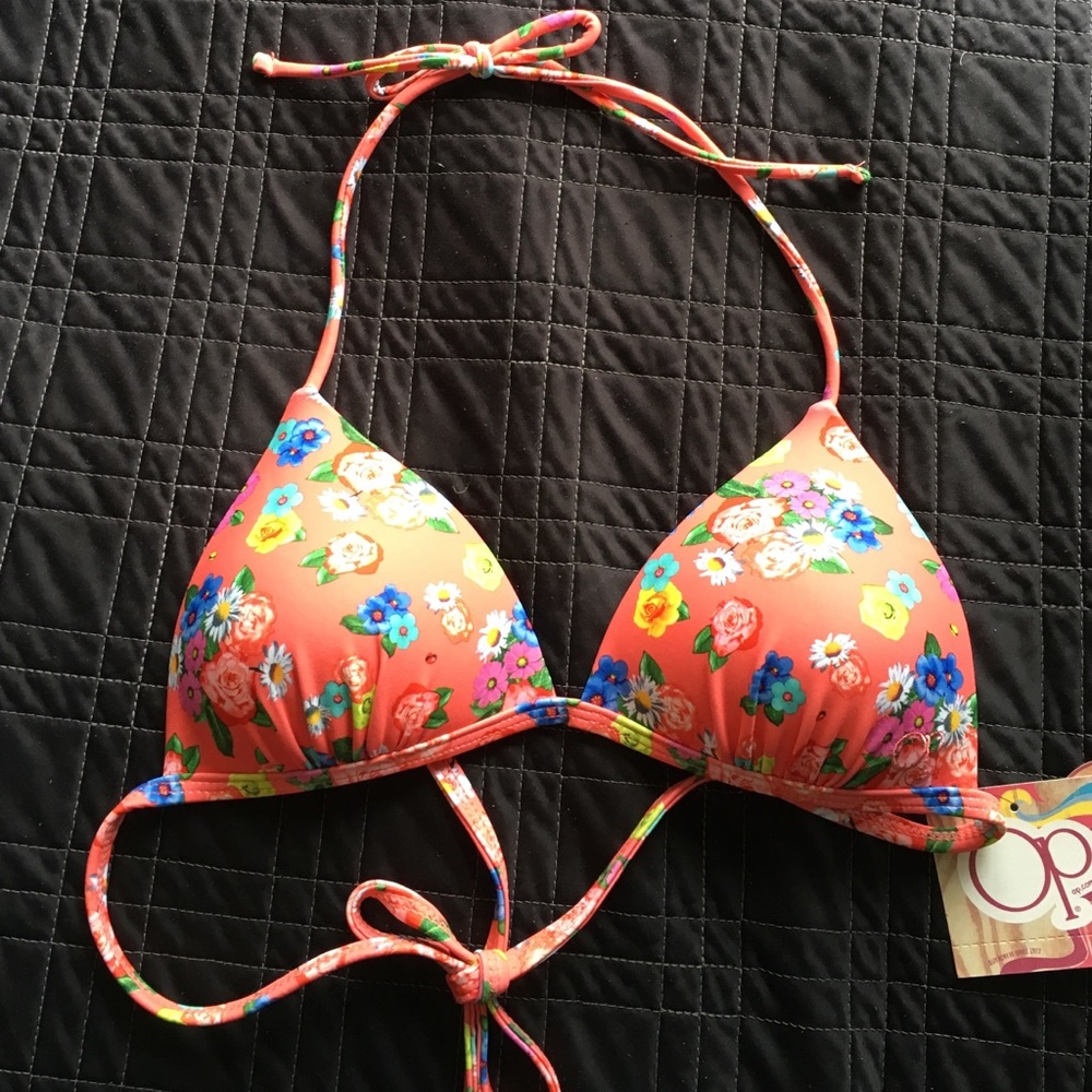 Op bikini top 👙NWT