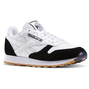 Size 13 Reebok Classics Worn Only 4 times