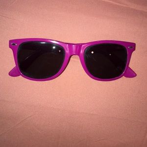 women's magenta sunglasses