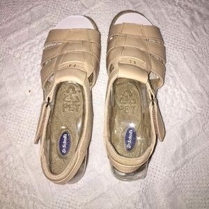 Sold****Dr Scholls E09 3 Str Sandal
