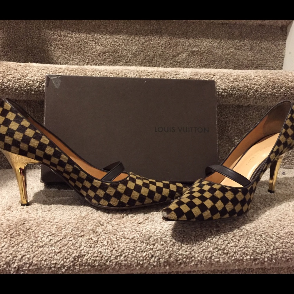 Authentic Louis Vuitton pony hair Damier Pumps