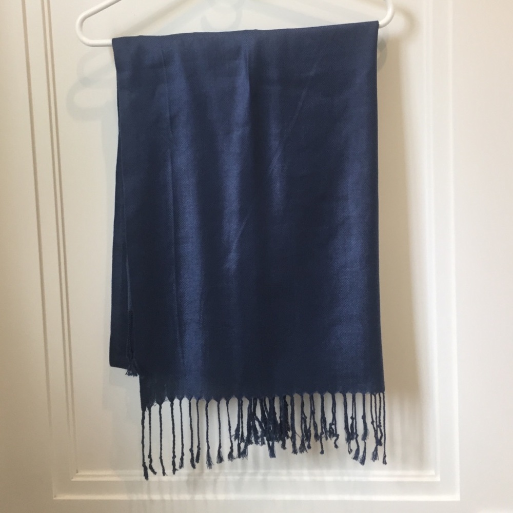 blue pashmina