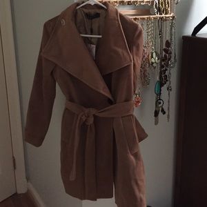 Adorable NWT Knee-length Tan/Brown Pea Coat