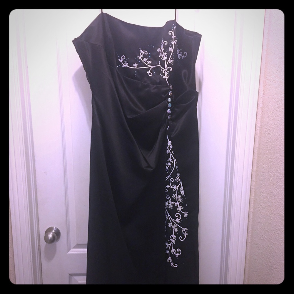 Dave & Johhny By Laura Ryner Black Evening gown