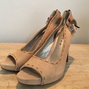 Suede peep-toe, low-profile platform heels