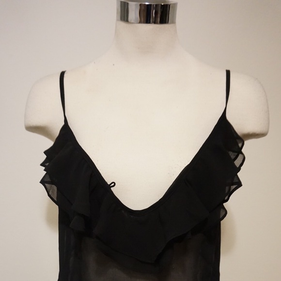 Guess Tops - ❤CLEARANCE❤NWT! Guess? Ruffle bodysuit