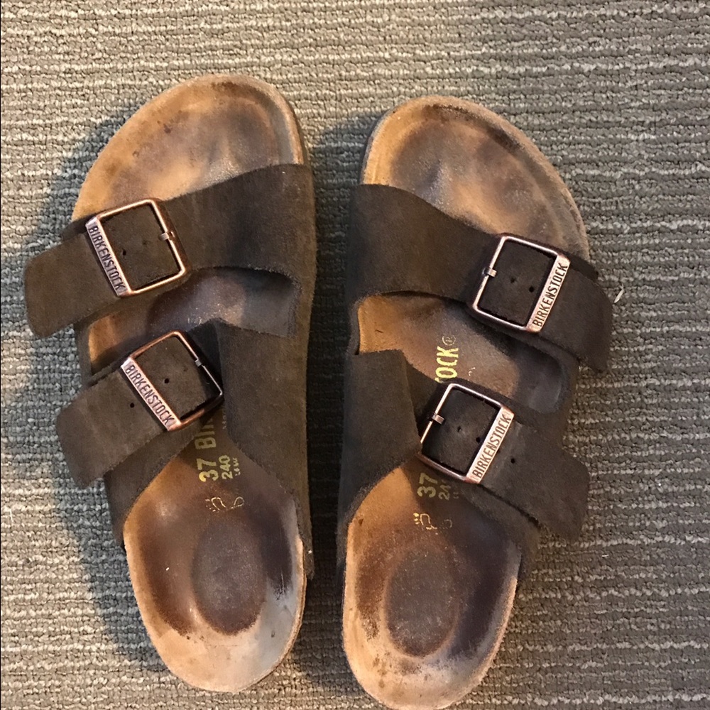 Size 37 dark brown Birkenstocks