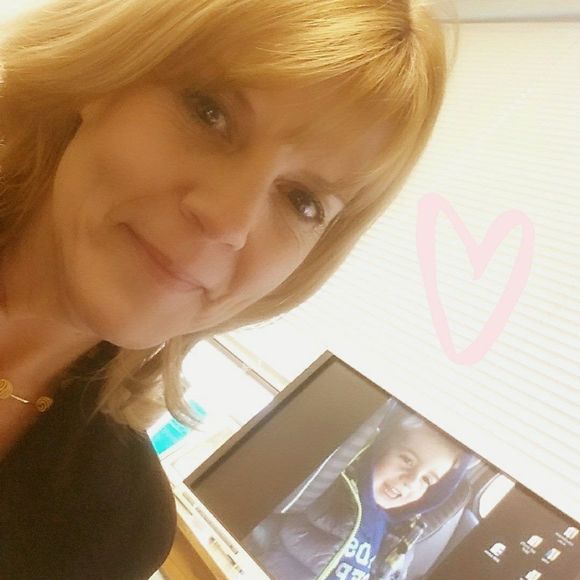 Meet your Posher, Mitzi - Picture 1 of 1