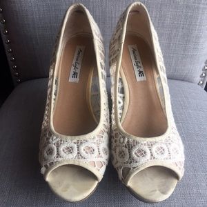 American Eagle Wedges