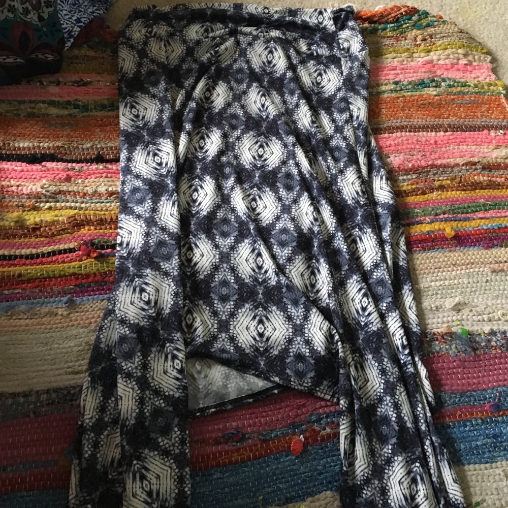 asymmetrical skirt