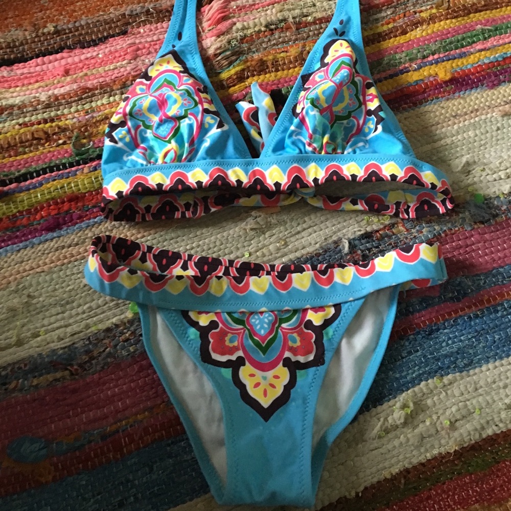 very cute bikini set