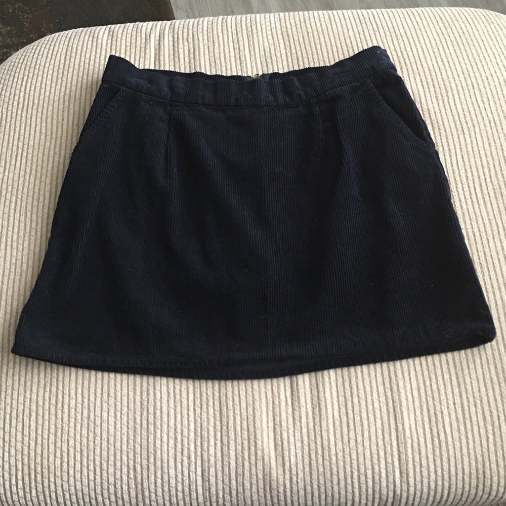 Corduroy skirt