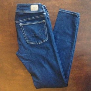 American Eagle skinny super stretch jeans size 6
