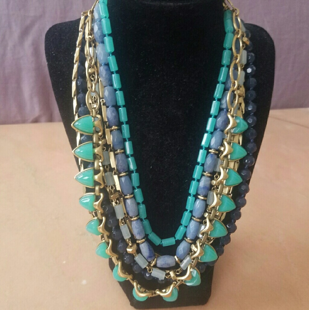 Sutton necklace with green stones