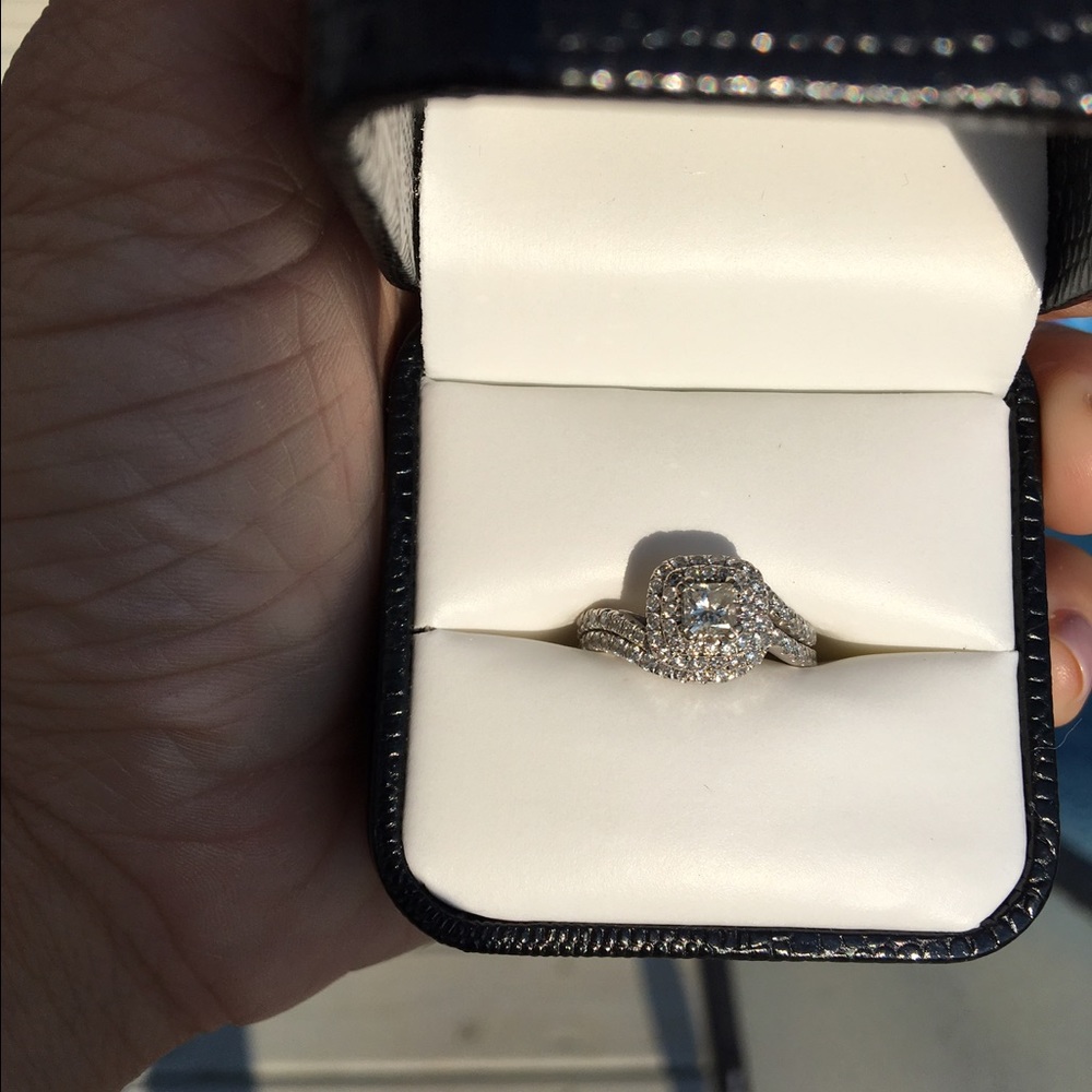 Diamond engagement and wedding band set (soldered)