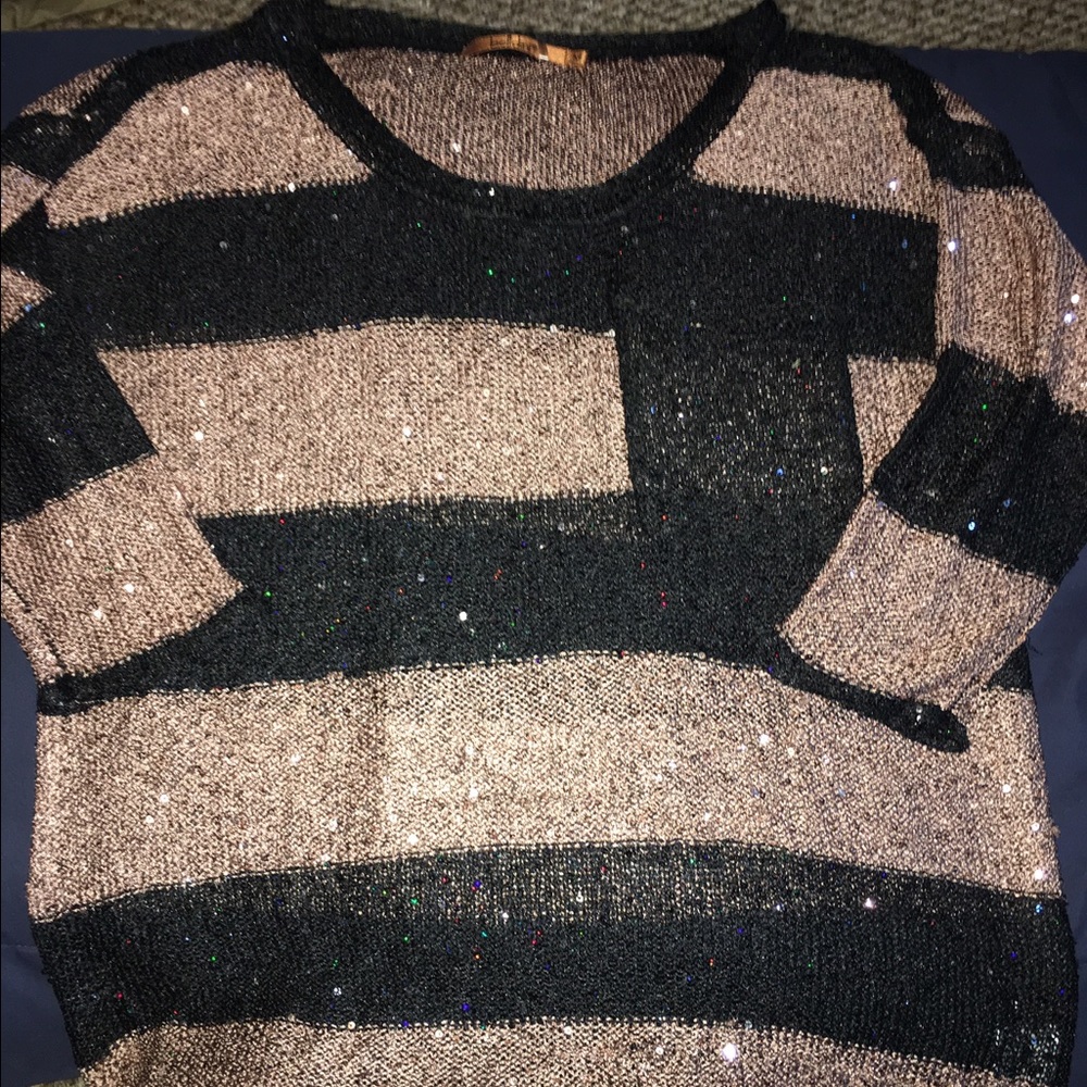 Medium sequin top