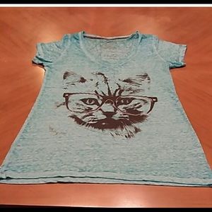 Graphic tee