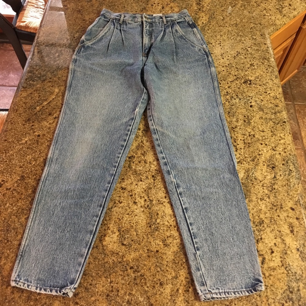mom jeans, 80's authentic